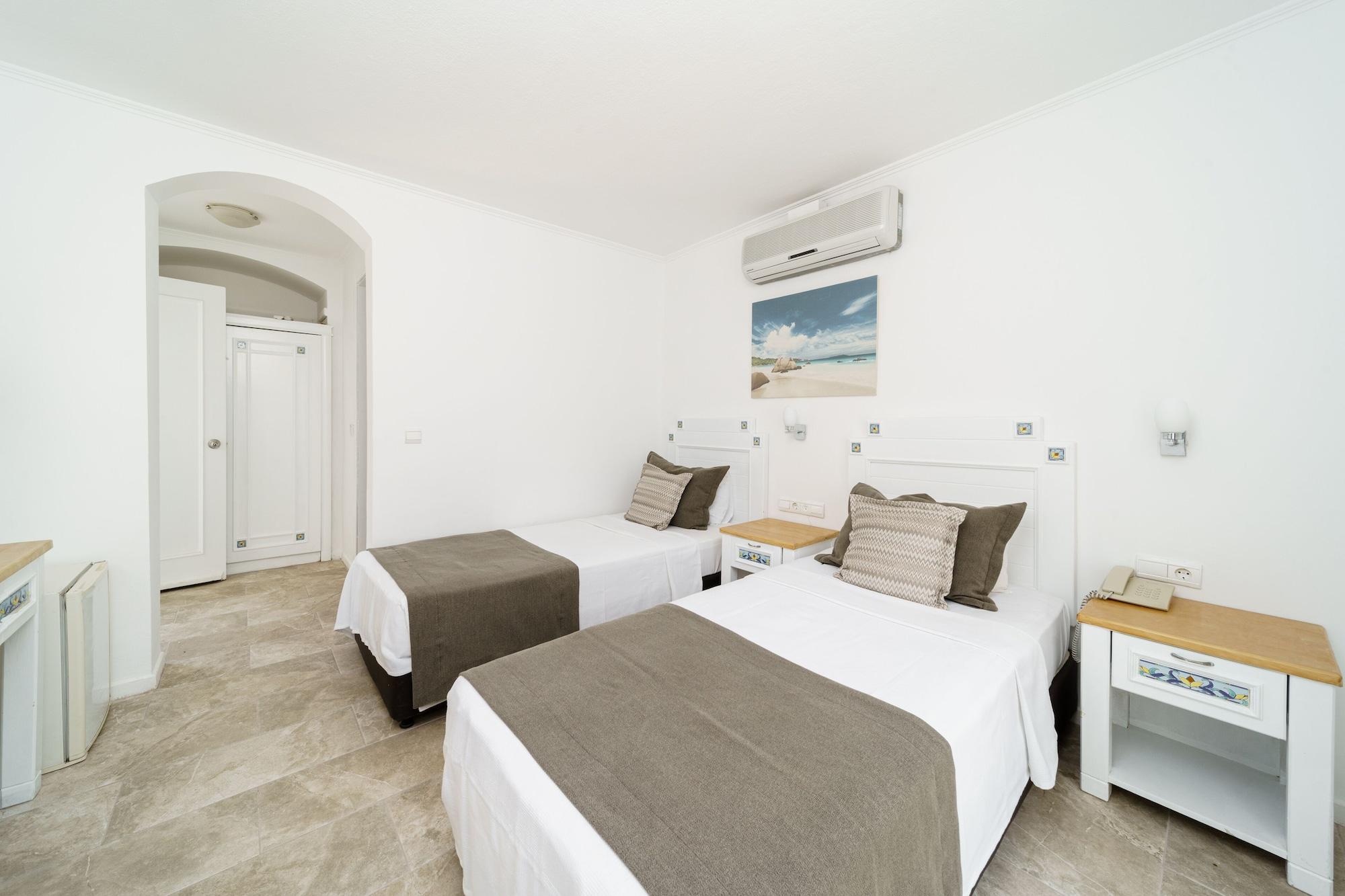 Costa Sariyaz Hotel Bodrum Exteriör bild